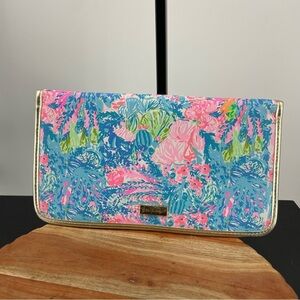LILLY PULITZER Multi-color Fished my wish Travel Organizer Wallet Slim Design